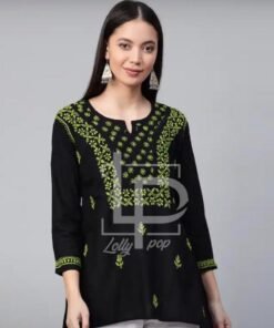 EMBROIDERED TOP